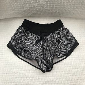 Lululemon Seawheeze Hotty Hots